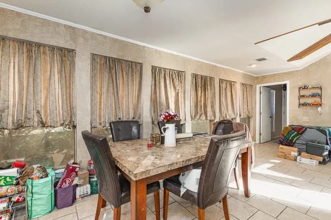 A Simpler Way to Sell Your Oak Cliff Property