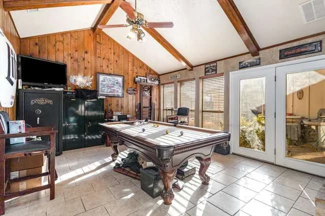 Home interior symbolizing important real estate decisions, featuring a clean and organized space ready for potential buyers.