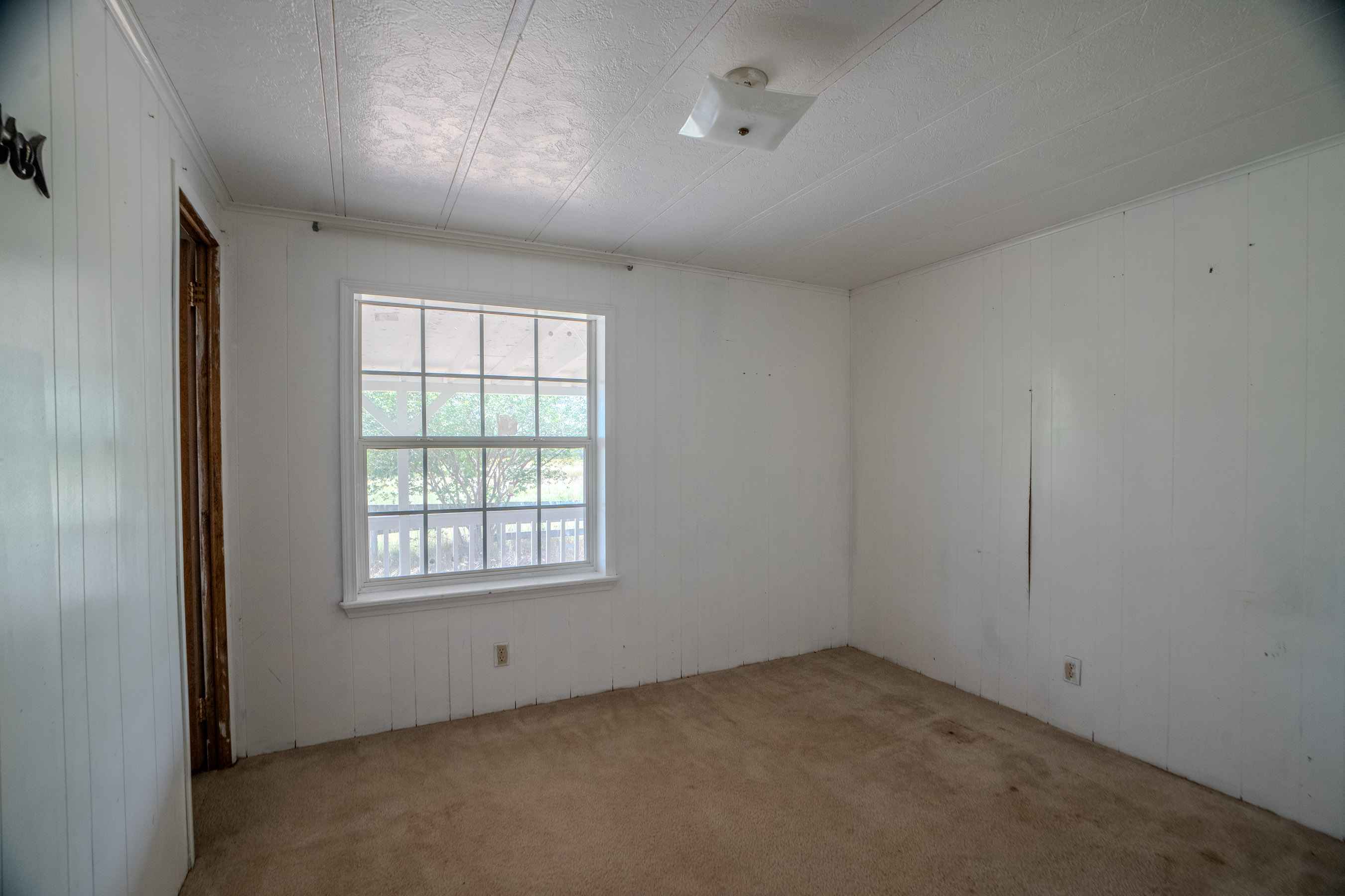 Smooth and Confidential Real Estate Solutions for Transitioning Couples