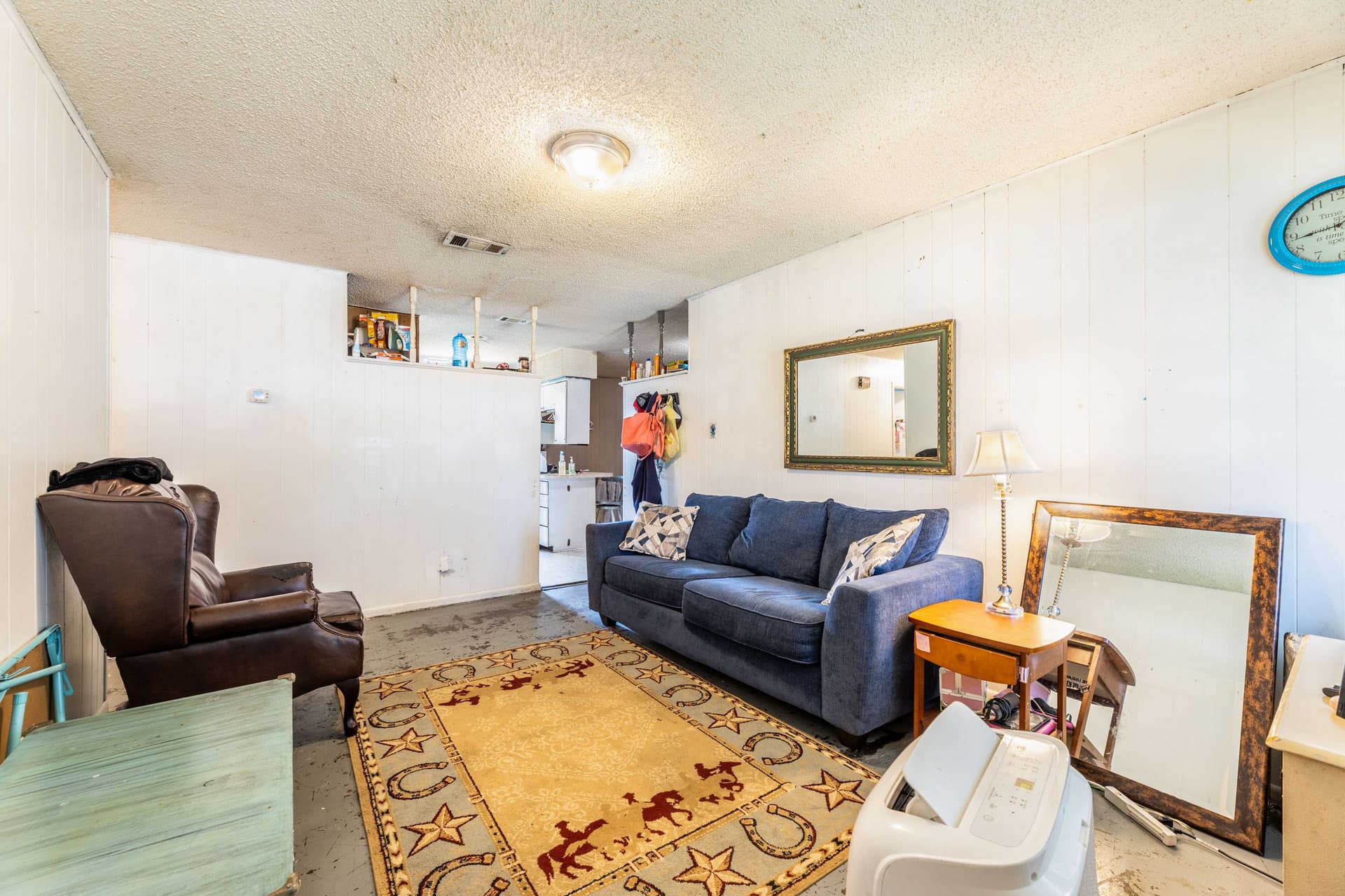 How to Sell My House When It Is Part of a Divorce Settlement