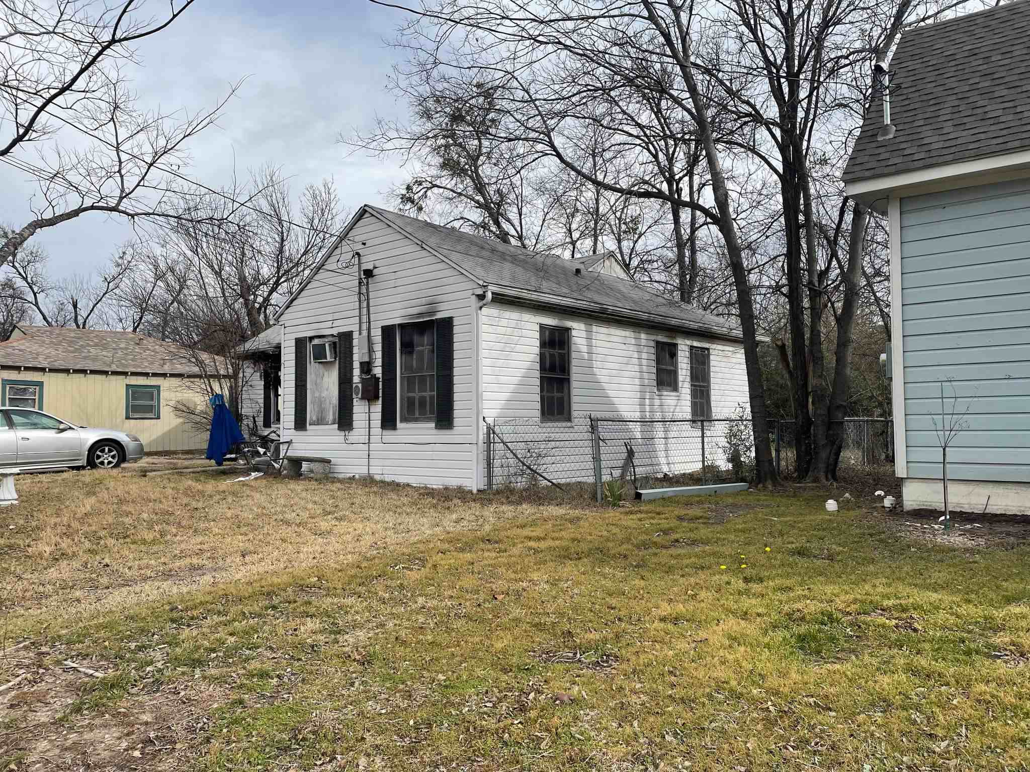 How to Sell a Pre Foreclosure House Before the Auction Date