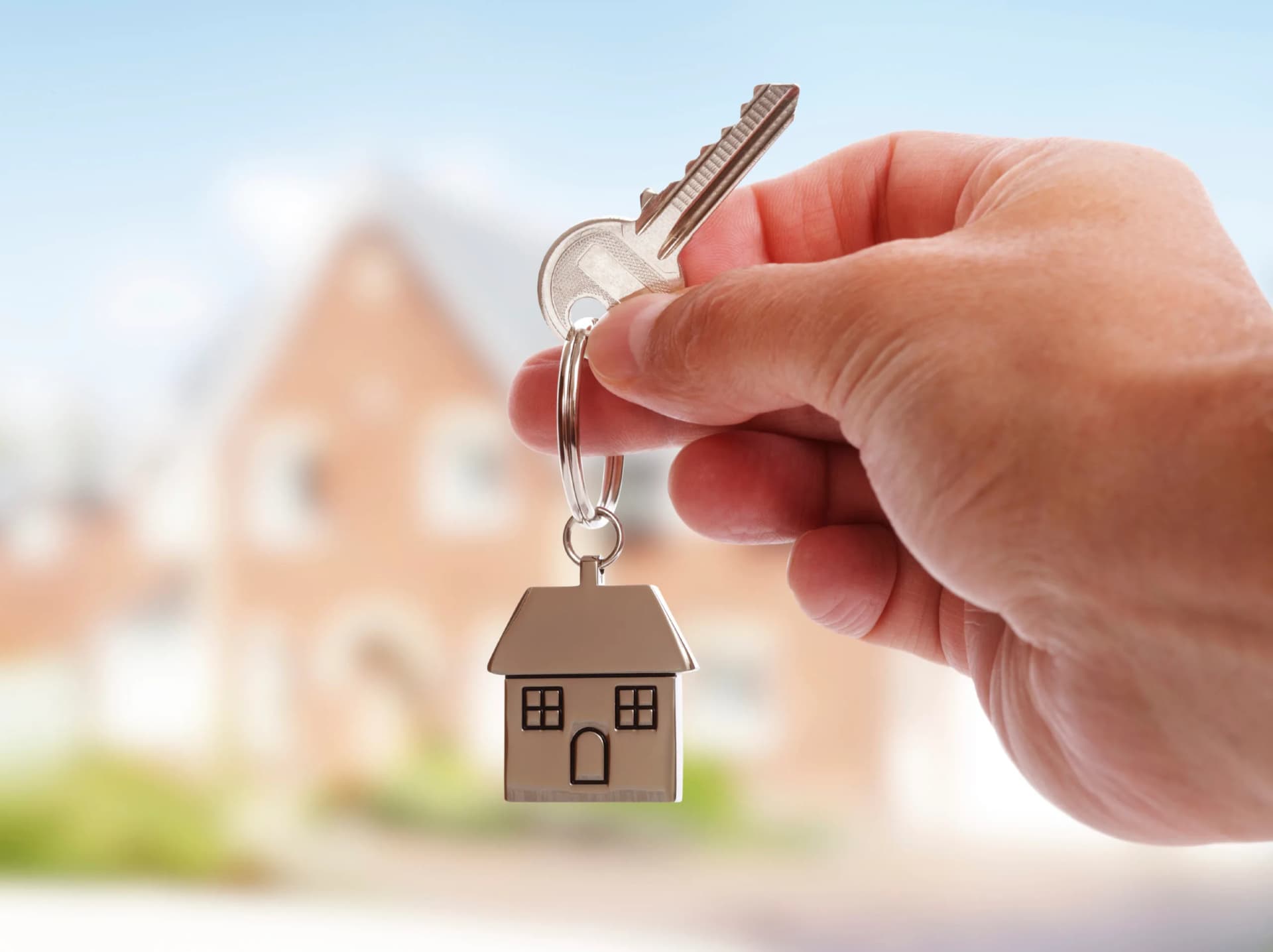 Need to Sell Your Foreclosure House Quickly? Do These 5 Things Now