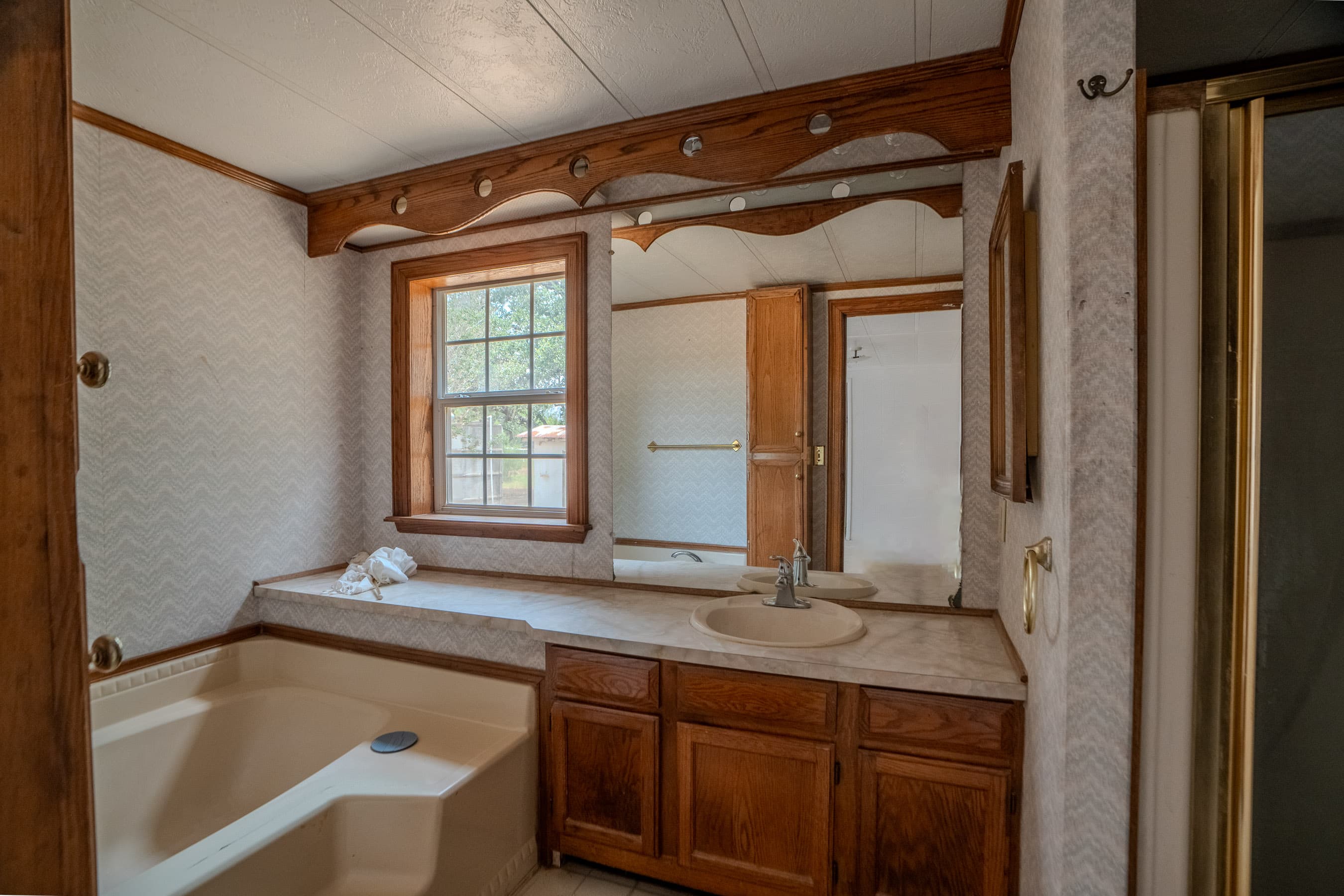 Bypass Repairs and Sell Your Residence in Its Current State