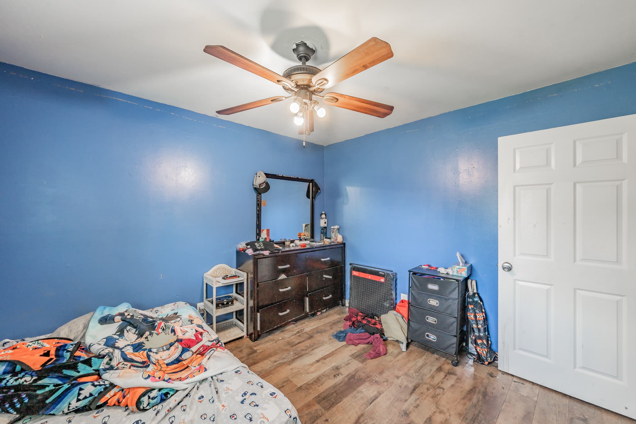 Living Room View of a Dallas House Being Prepared for Sale